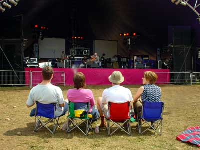 Lambchop and chilled out audience, Big Chill