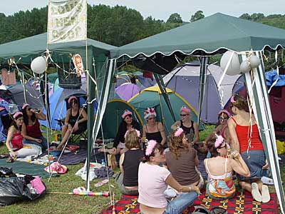 Lou's Hen Coop, Big Chill festival, Eastnor Castle 2004, England UK