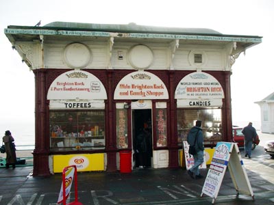 West Pier kiosk, Brighton, Jan 2003
