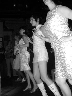 Actionettes in action, Ladyfest 2003, Fleece and Firkin, Bristol August 2003