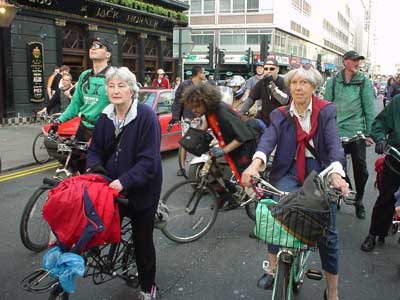 Critical Mass, Tottenham Court Road, London 31st May 2002