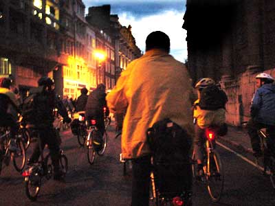 Towards Piccadilly Circus, Critical Mass, London 27th Sept 2002