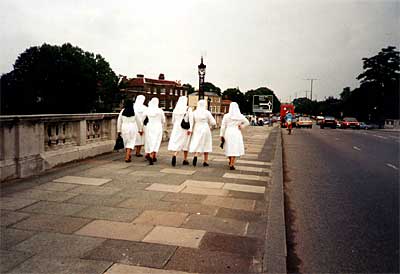 Nuns over the Thames