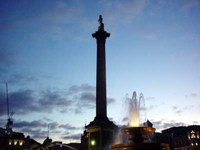 Nelson's Column, dusk