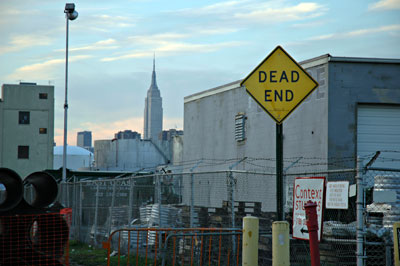 Dead End and Empire State Building, Williamsburg, Brooklyn, New York, Brooklyn, New York, NYC, US