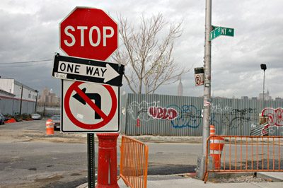 Signposts and lamp post, Kent Avenue and N 6 St, Williamsburg, Brooklyn, New York, Brooklyn, New York, NYC, US