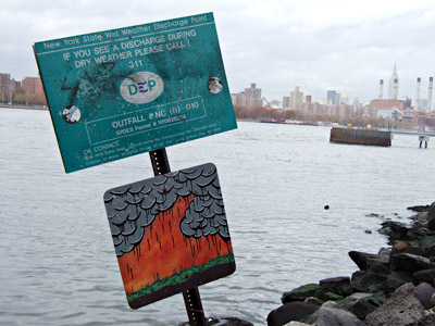 If you see a discharge...Williamsburg Bridge from the East River, Brooklyn, New York, Brooklyn, New York, NYC, US