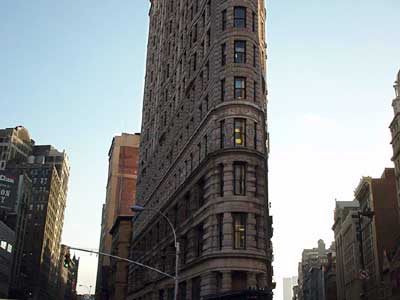 Flatiron building, Fifth avenue between 22nd and 23rd streets, Midtown, Manhattan, New York