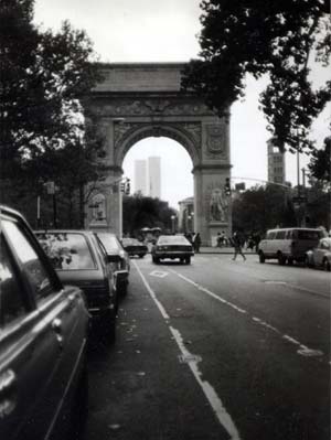Twin Towers seen through the Washington Arch, Washington Park, Manhattan, New York, NYC, USA, 1986