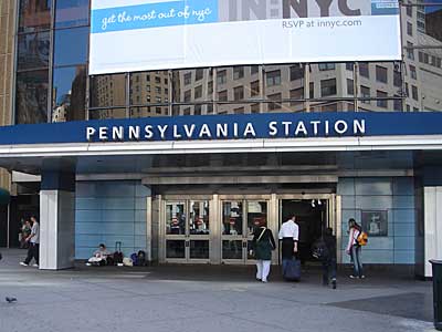 Pennsylvania Station, 8th Avenue and 33rd Street, Manhattan, New York, NYC, USA