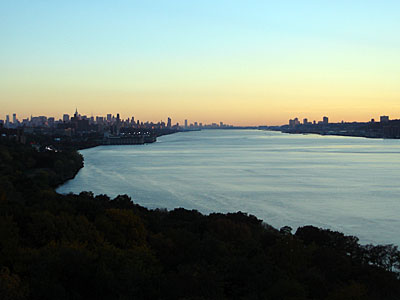 View from George Washington Bridge, W 178th Street, Manhattan, New York, NYC, USA