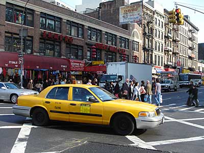 Canal Street and Broadway scene, Chinatown, Lower Manhattan, New York, NYC, USA