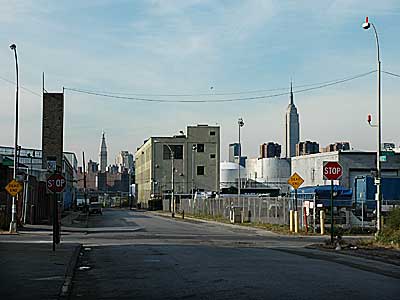 Looking over to Manhattan from N12th street and Kent Avenue