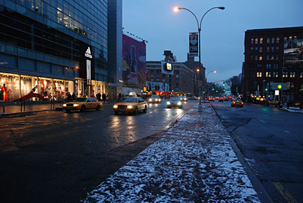 New York winter photos, snow on the Lower East Side, New York, NYC, December 2007 - photos and feature