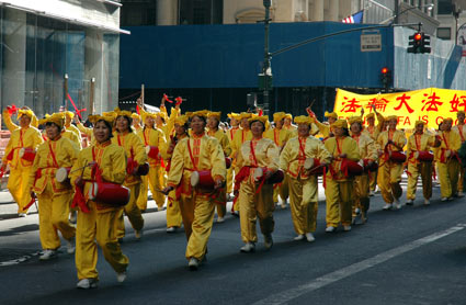 Nation's Parade, Veteran's Day Parade, 5th Avenue, Manhattan, New York, NYC, November 2005