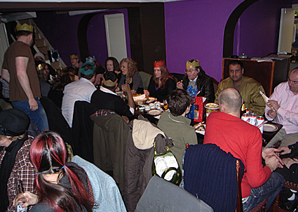 urban75 Christmas curry - a delightful festive meal at the fabulous Khan's restaurant, Brixton