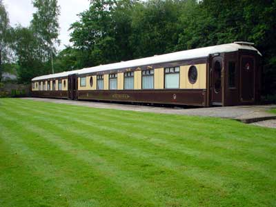 Pullman coaches, Petworth station