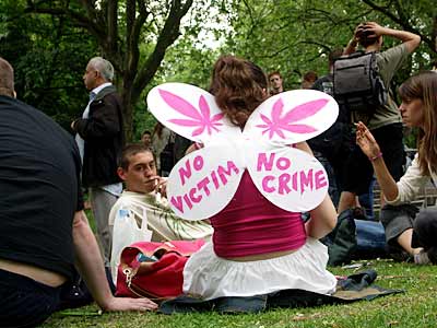 Jayday Cannabis March and Festival, Kennington Park meet up, 5th June 2004