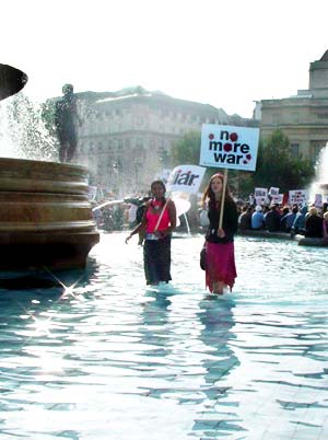 Trafalgar Square, Stop the War in Iraq protest, London, Sept 27th 2003