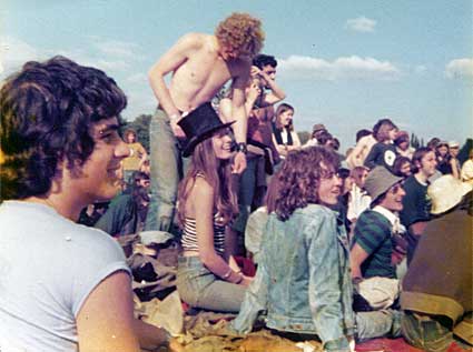 Crowd at Reading Festival 1977