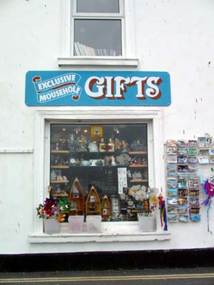 Mousehole giftstore, Land End's peninsula, Cornwall, March 2003