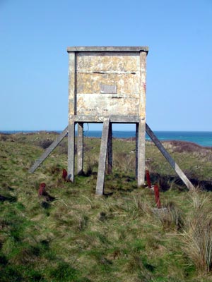 Lookout tower, Lelant, Hayle Estuary, Cornwall, March 2003