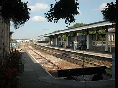 St Erth station, junction for the St Ives branch, Cornwall, August 2005
