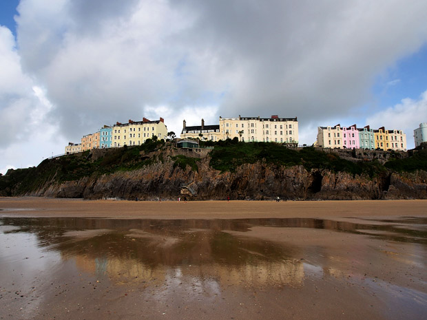 A stroll along South Beach, Castle beach and North beach in Tenby / Dinbych-y-Pysgod, a walled seaside town in Pembrokeshire, South West Wales, UK, September 2012