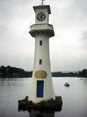 Mounument to Scott of the Antartic, Roath Park, Cardiff