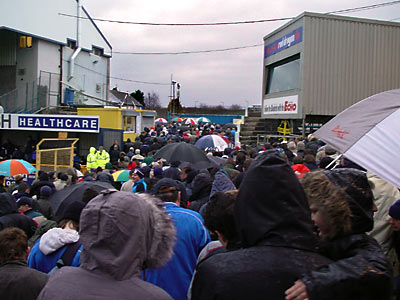 Here comes the rain again, Ninian Park, Cardiff City vs Walsall, Cardiff, Boxing Day 2003, south Wales photos