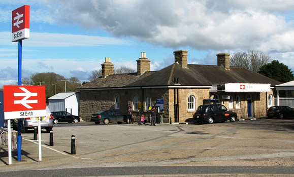 St Erth railway station, Cornwall  on the Great Western main line to Penzance  - photos and history