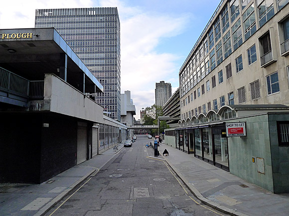 A walk through the Barbican, London