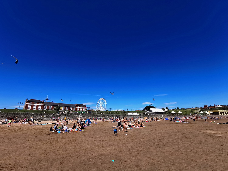 Hundreds travel to Barry Island as the Welsh lockdown eases, Weds 22nd July 2020