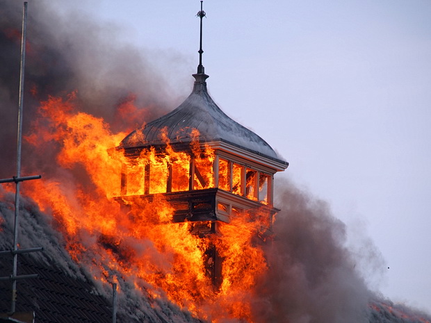 Major fire at Battersea Arts Centre in photos, Friday 13th March 2015