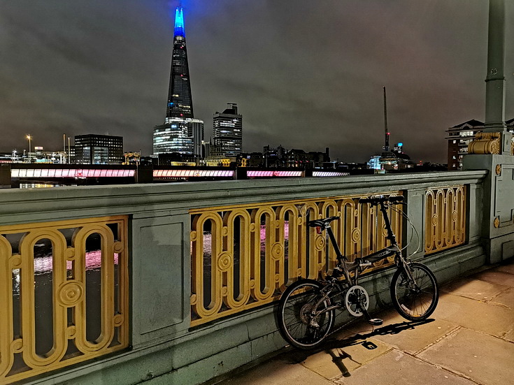 In photos: a midnight bike ride through central London in lockdown, Jan 2021