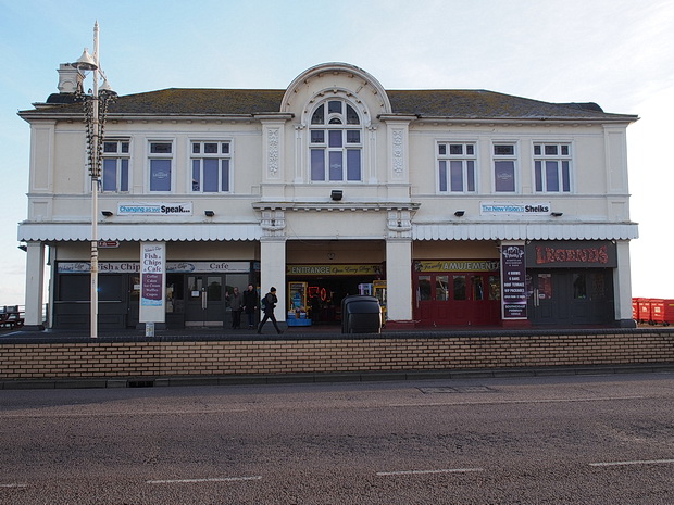Bognor Regis, East Sussex - street shots, Terry's donuts and the run-down pier, November 2015