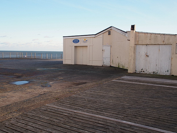 Bognor Regis, East Sussex - street shots, Terry's donuts and the run-down pier, November 2015