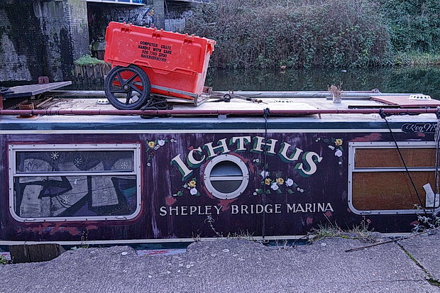 Bow to Hackney Wick canalside walk: barges, street art, buildings and twilight, Feb 2019