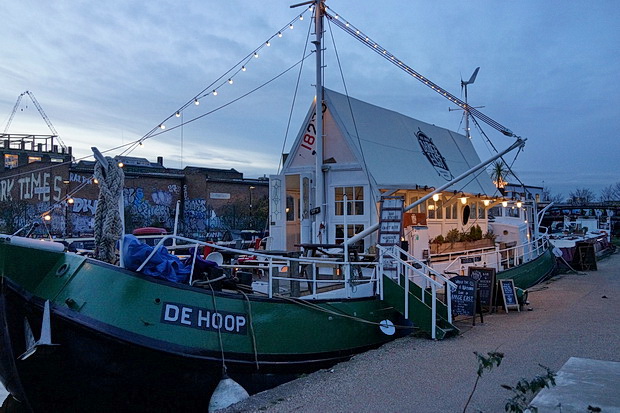 Bow to Hackney Wick canalside walk: barges, street art, buildings and twilight, Feb 2019