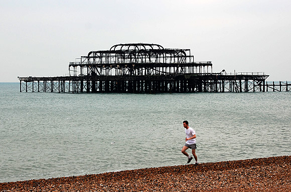 Remembering the West Pier, Brighton, December 2006 photo
