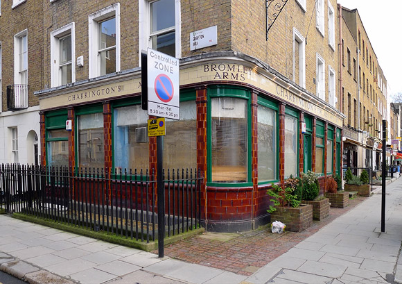 Lost London pubs, The Bromley Arms, Cleveland Street,  NW1