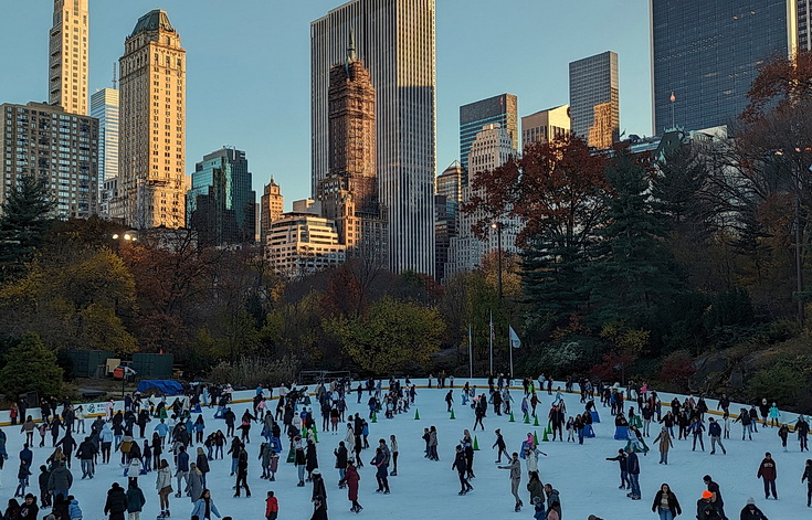 In photos: ice skating, autumnal shades and shadows, Central Park, New York
