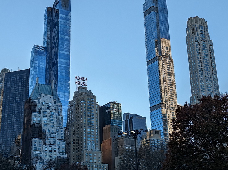 In photos: ice skating, autumnal shades and shadows, Central Park, New York