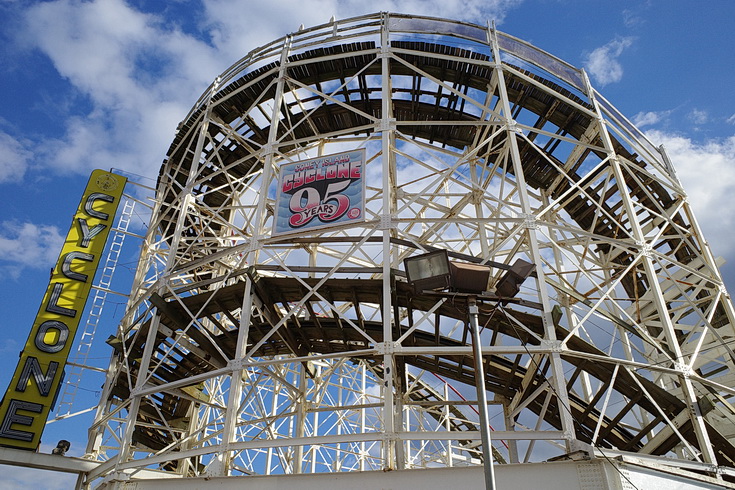Return to Coney Island - sandy scenes, fun fair architecture and empty beaches
