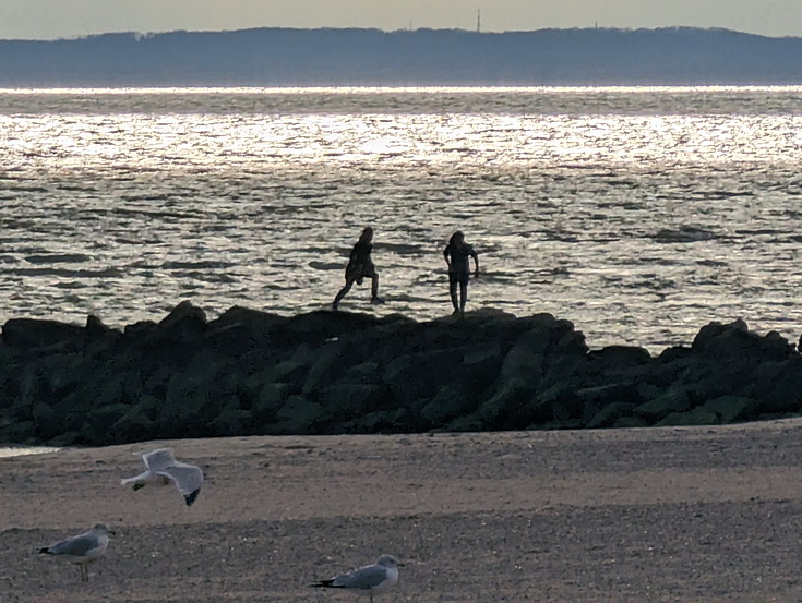 Return to Coney Island - sandy scenes, fun fair architecture and empty beaches