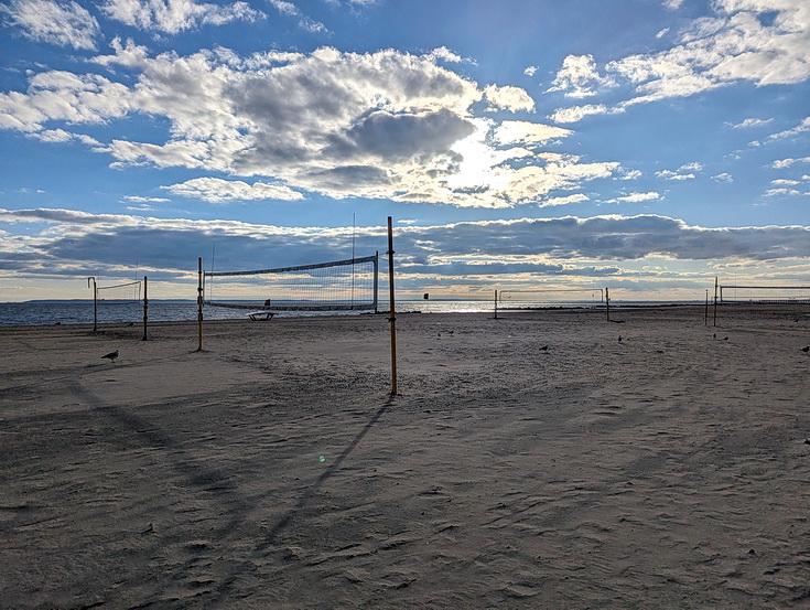 Return to Coney Island - sandy scenes, fun fair architecture and empty beaches