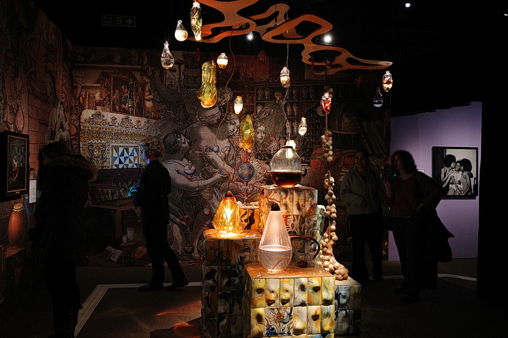 The Cult of Beauty at the Wellcome Collection examines notions of beauty across time and cultures