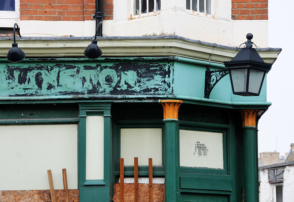 Duke of Wellington, Acre Lane Brixton - delightful Edwardian pub faces the wrecking ball