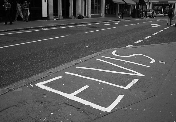 Elvis on Goodge Street, 2002