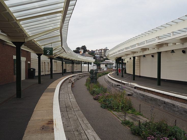 Return to Folkestone Harbour disused railway station - thirty photos